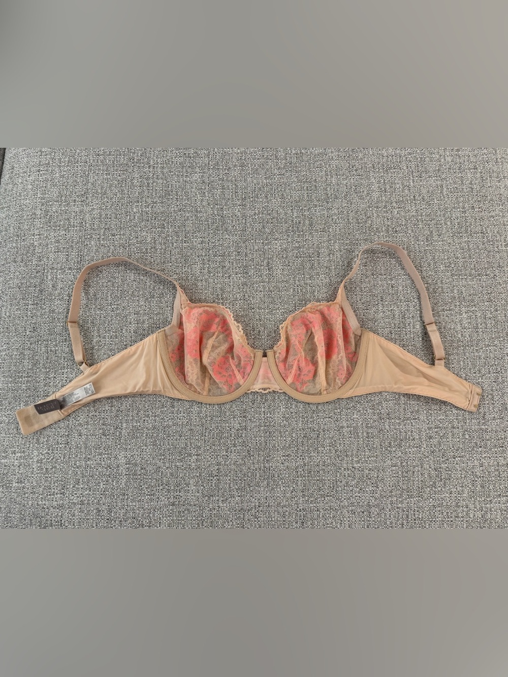Victoria's Secret Coral and Beige Studded Lace Unlined Underwire Demi Bra - Picture 6 of 14